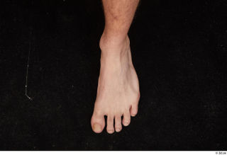 Hamza foot nude 0003.jpg